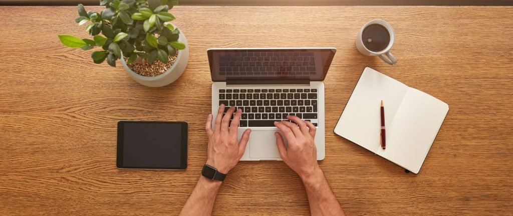 The Thank You Email That Actually Gets You the Job (Most People Send the Wrong One)
